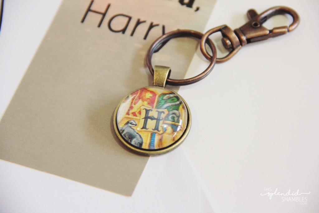 hogwarts keychain